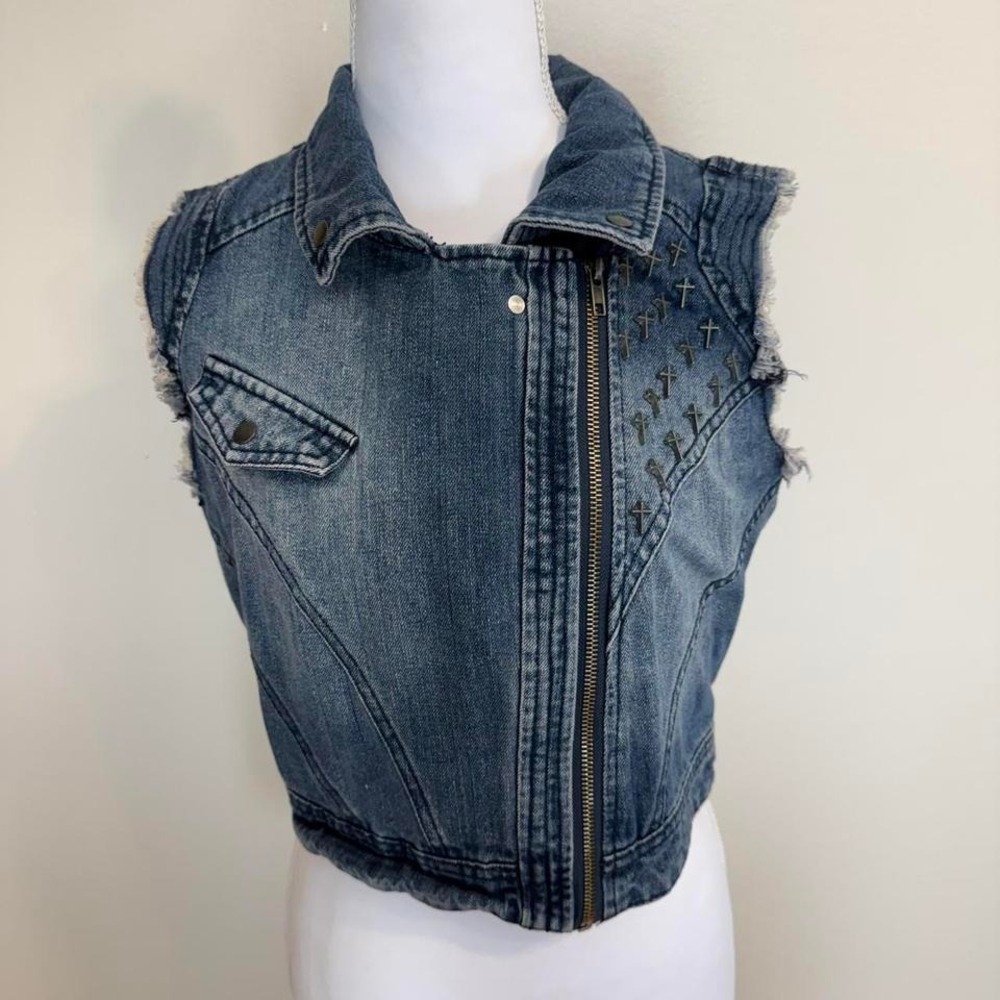 Highway Jeans Blue Denim Cropped Sleeveless Biker Jacket Cross Details Sz M